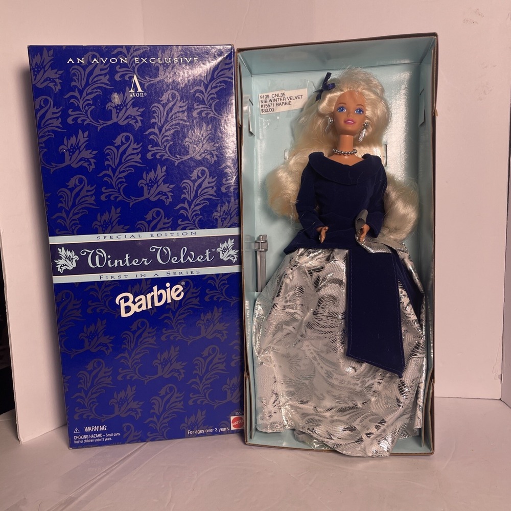 Mattel 1995 Special Edition Avon‎ Winter Velvet Barbie Doll #15571